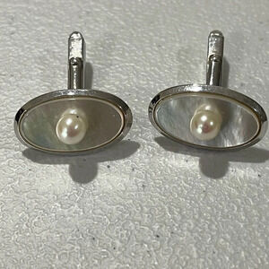 Vintage Caribe Pearls and‎ Sterling Silver Cufflinks